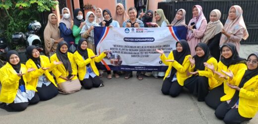 Mahasiswa PPG UT Mengajak Warga Kelola Limbah Jelantah menjadi Product Bernilai Ekonomis
