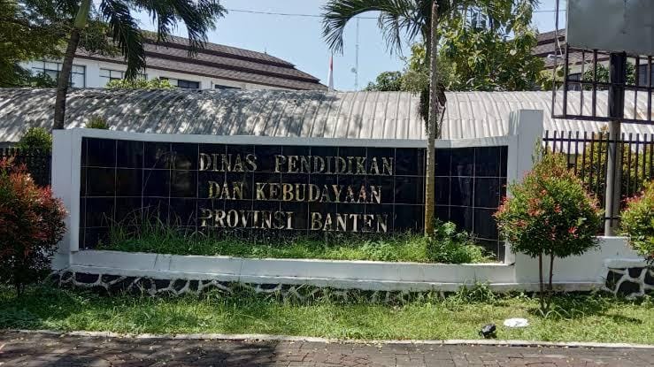 PLT KEPALA DINAS PENDIDIKAN DAN KEBUDAYAAN PROVINSI BANTEN HARUS BERTANGGUNG JAWAB PENUH ATAS TEMUAN LHP BPK DANA BOS TAHUN 2024
