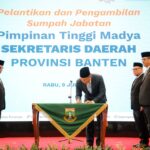 Gubernur Banten Andra Soni Lantik Deden Aphriandi H Sebagai Sekda Provinsi Banten