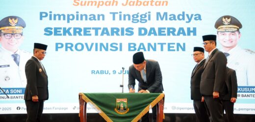 Gubernur Banten Andra Soni Lantik Deden Aphriandi H Sebagai Sekda Provinsi Banten