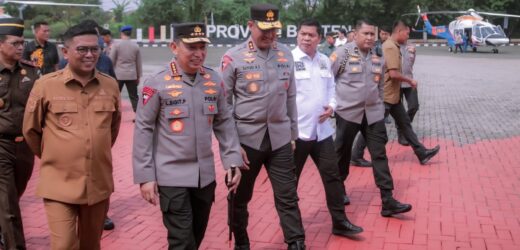 Kapolri Resmikan Renovasi Gedung Utama, Masjid Baiturrahman, dan Launching Tim Patroli Presisi Polda Banten