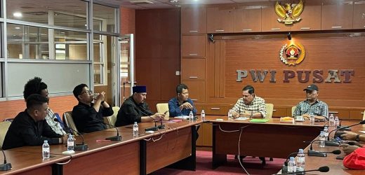 Dewan Kehormatan PWI Pusat Tetapkan  Rian Nopandra Pimpin PWI Banten