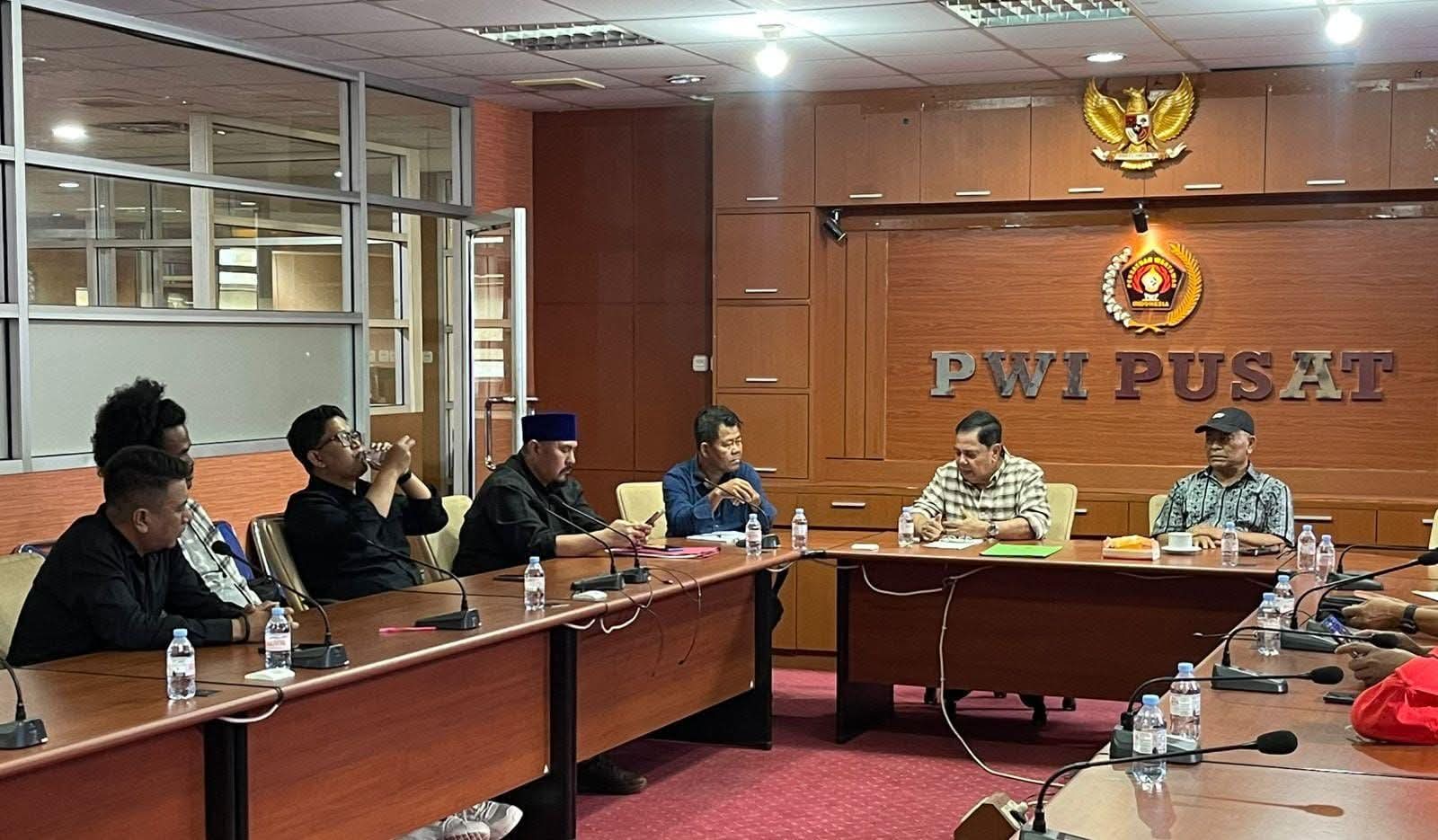 Dewan Kehormatan PWI Pusat Tetapkan  Rian Nopandra Pimpin PWI Banten