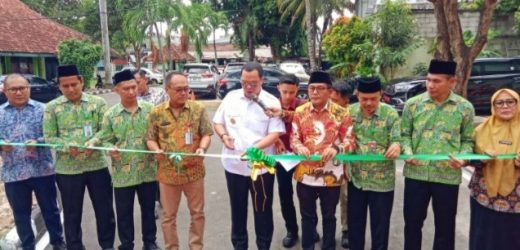 Jalan Ikhlas Berbudi: Wali Kota Serang Bersama Kemenag Resmikan Jalan yang Simbolkan Kolaborasi dan Akhlak