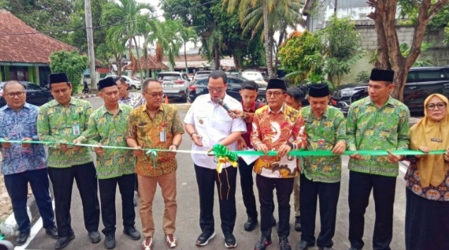 Jalan Ikhlas Berbudi: Wali Kota Serang Bersama Kemenag Resmikan Jalan yang Simbolkan Kolaborasi dan Akhlak