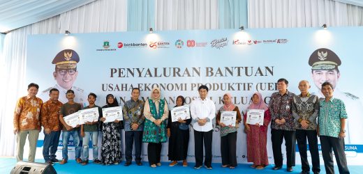 Dukung Peningkatan Kesejahteraan Masyarakat, Bank Banten Salurkan Bantuan Sosial