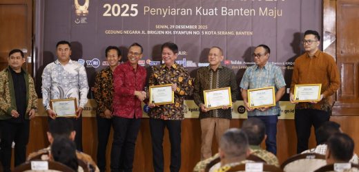 Konsisten Terapkan Transparansi dan Dukung Industri Penyiaran, Bank Banten Raih Penghargaan KPID