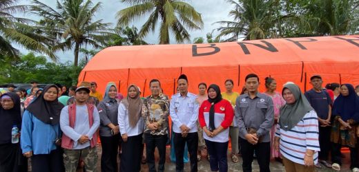 Grand Krakatau Peduli Kasih Masyarakat terdampak Banjir  di Kota Serang