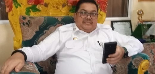 Kadis PMD Kabupaten Serang H.Rudi Suhartanto: Dirut Bumdes Bumi Lestari Sejahtera Cibojong harus memikirkan keberlanjutan terhadap produksi pertaniannya untuk kebutuhan pangsa pasar dan pasokan sayur Dapur MBG.