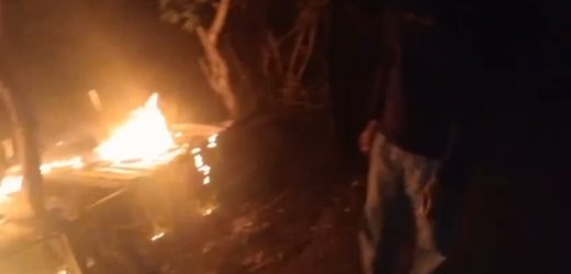 BEREDAR VIDEO PEMBAKARAN GUBUK DIDUGA LOKASI PEREDARAN OBAT GOLONGAN G DI KEMIRI, WARGA DESAK APARAT USUT TUNTAS