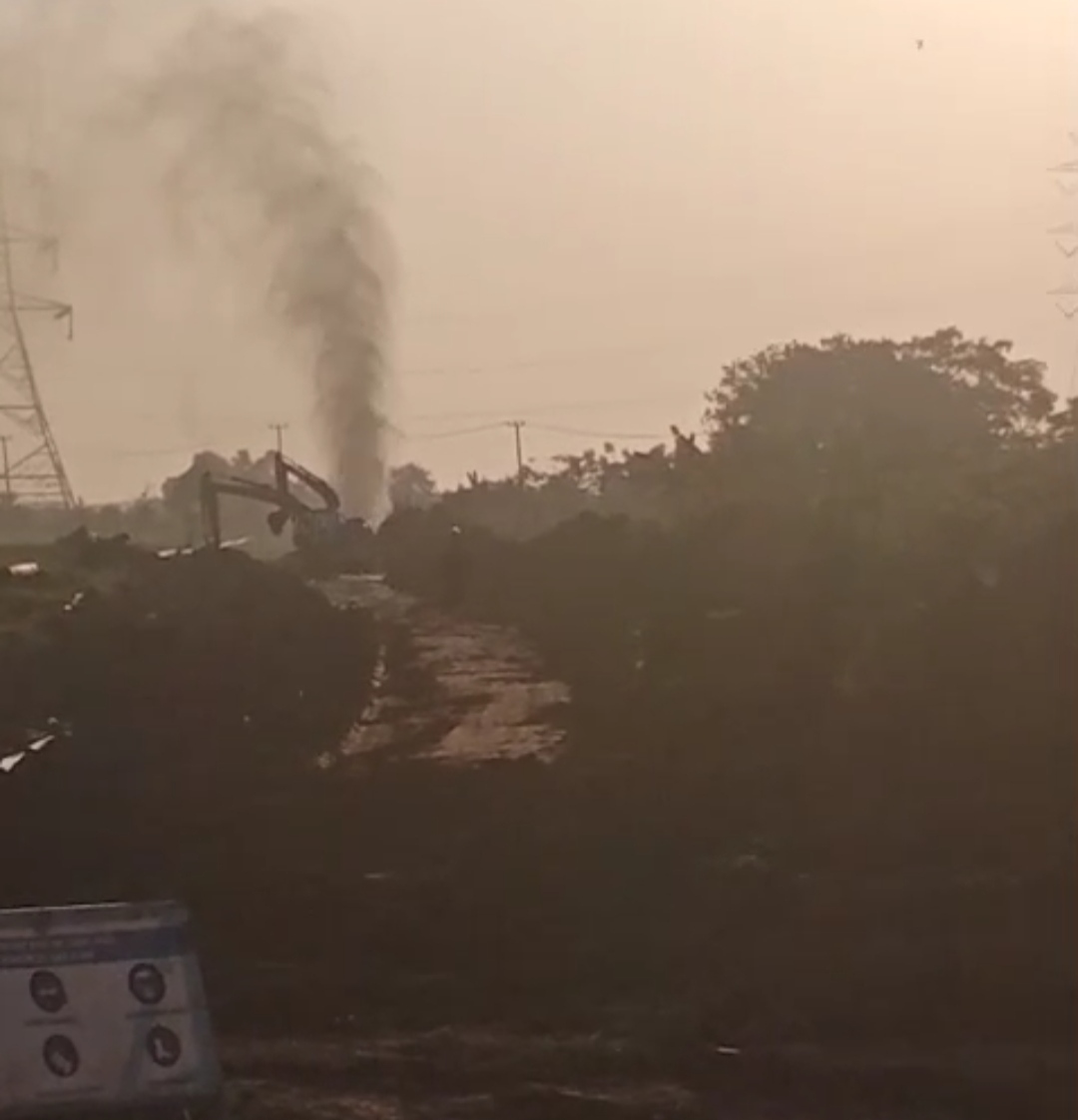 Pipa Gas Pertamina di Babelan Bocor, Warga Dievakuasi Akibat Sesak Napas