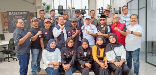 TASYAKURAN PENGUKUHAN PIMPINAN REDAKSI DAN KEPALA BIRO JAKARTA MEDIA GLOBALWIJAYA.COM: Momentum Memperkuat Profesionalisme, Integritas, dan Sinergi Media